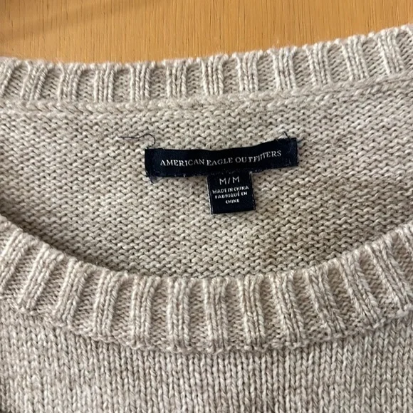 American Eagle Outfitters Aztec Southwestern Sweater Tan Brown Size Medium - Picture 3 of 11